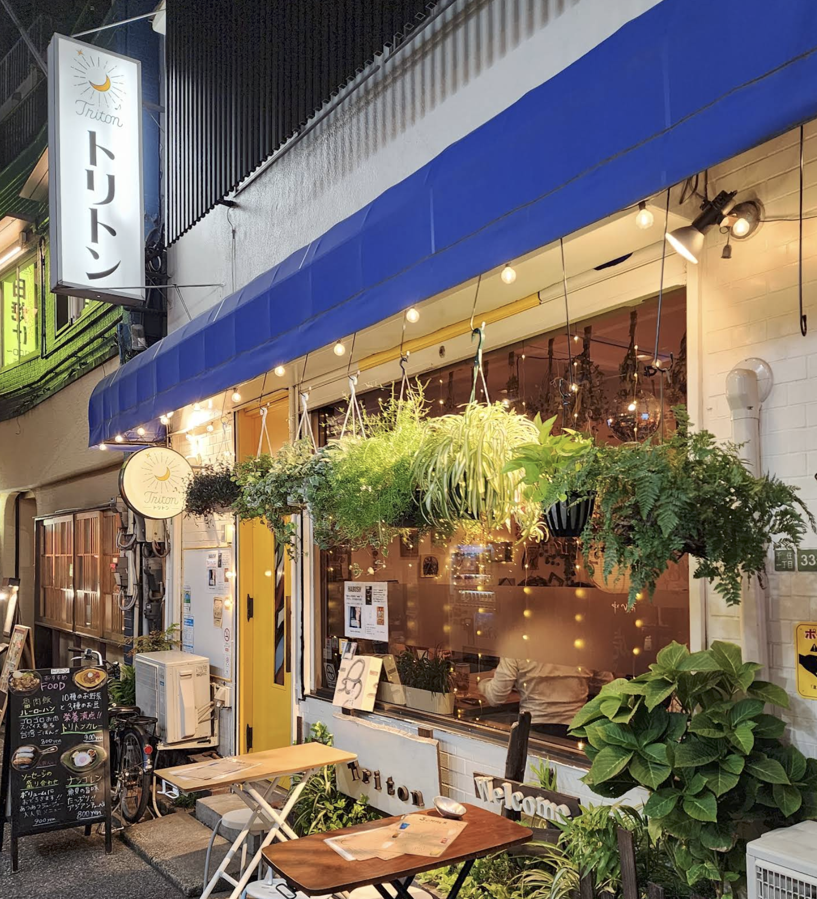 スナック Triton(トリトン) 店内写真